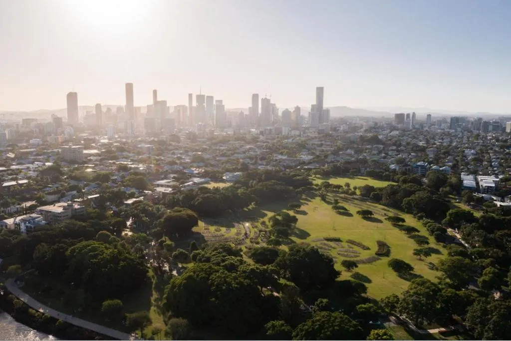New Farm Nest- 2Bed 1Bath Balcony Apartment Brisbane