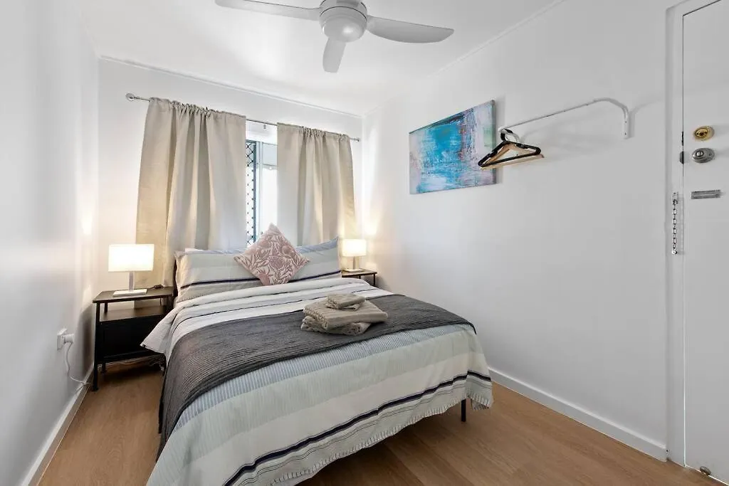New Farm Nest- 2Bed 1Bath Balcony Apartment Brisbane