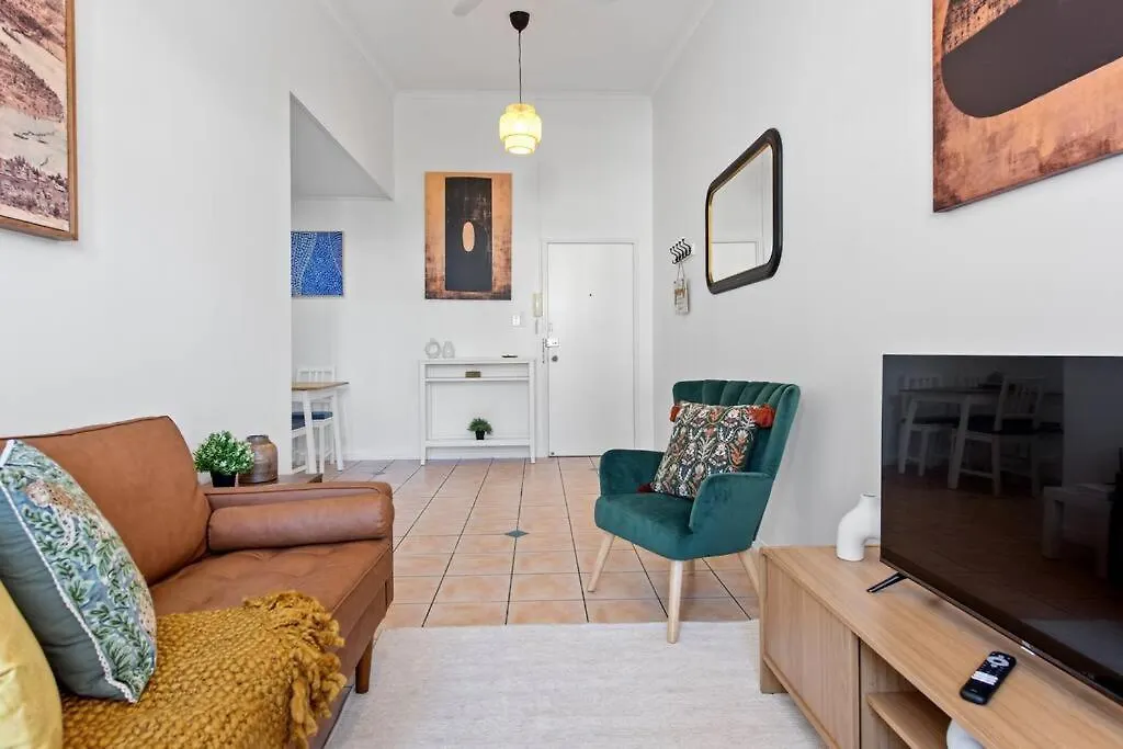New Farm Nest- 2Bed 1Bath Balcony Apartment Brisbane Australia